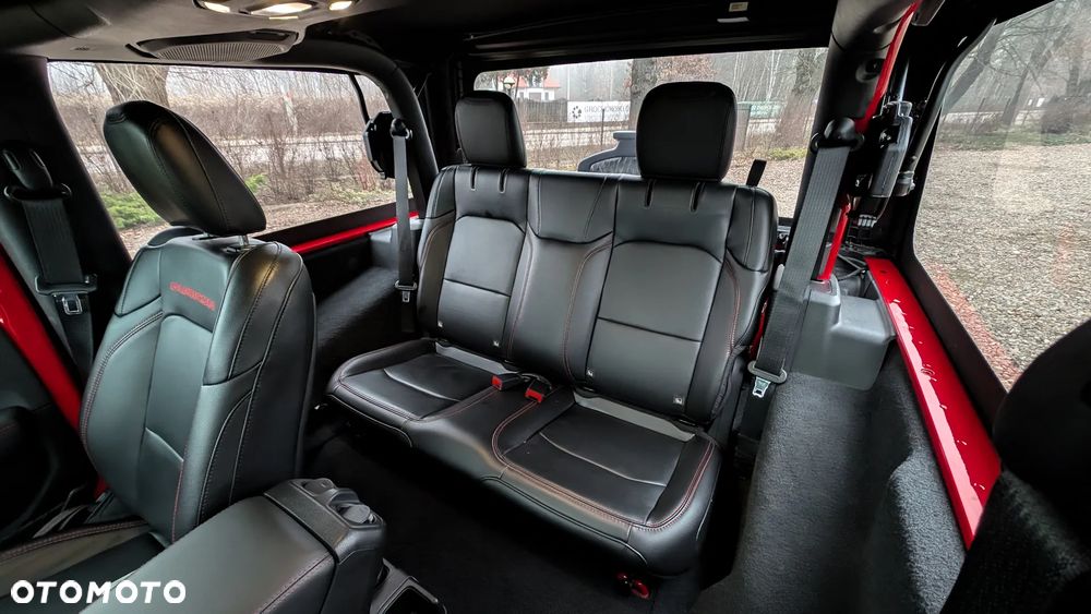 Jeep Wrangler GME 2.0 Turbo Rubicon - 24