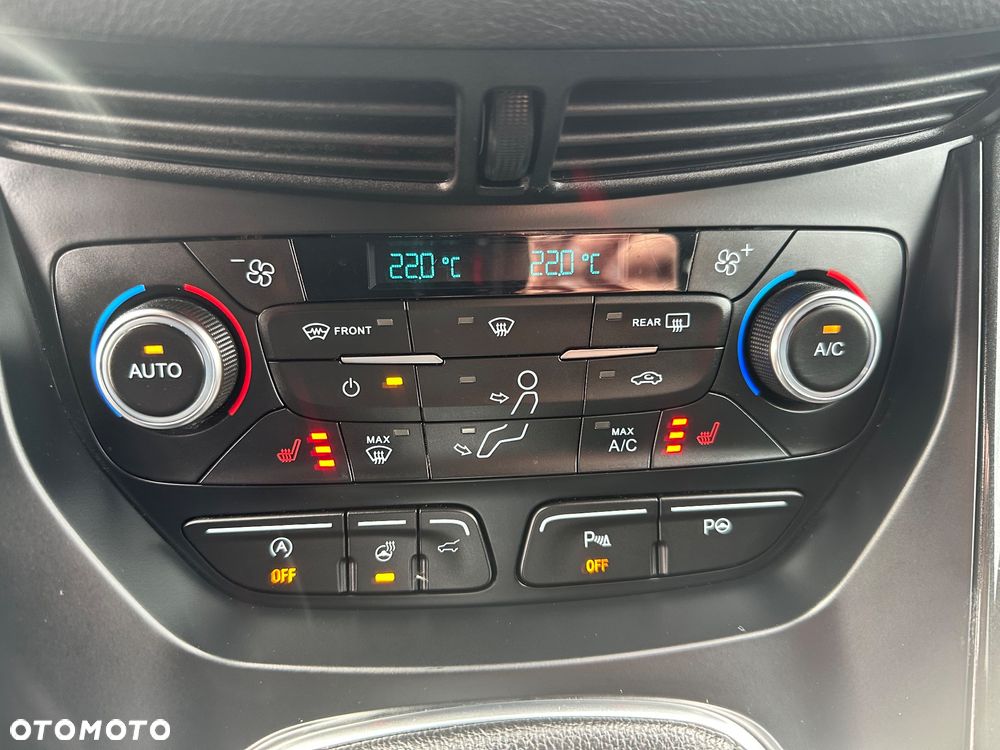 Ford Kuga 2.0 TDCi AWD ST-Line - 11