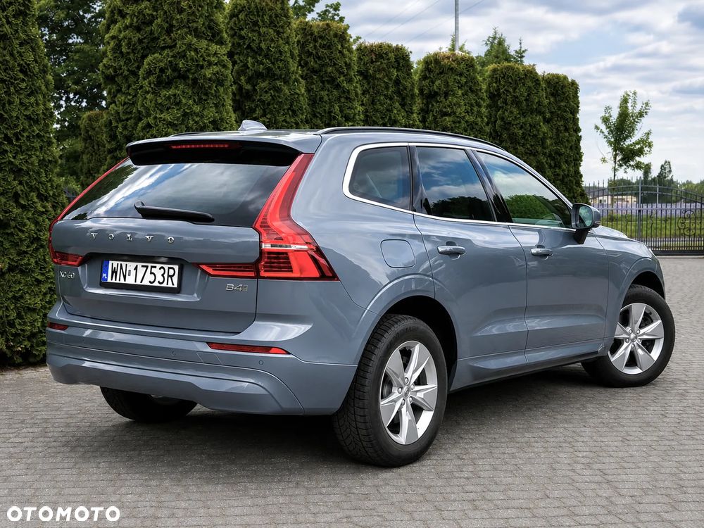 Volvo XC 60 B4 D AWD Momentum Pro - 6