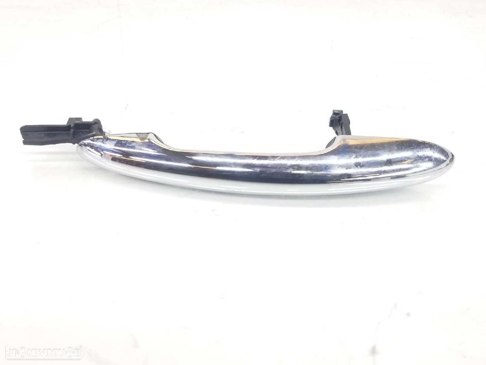 FAROLIM TRASEIRO DIREITO MASERATI LEVANTE M161 - 1