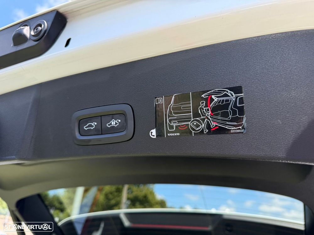 Volvo XC 40 1.5 T5 PHEV Inscription - 59