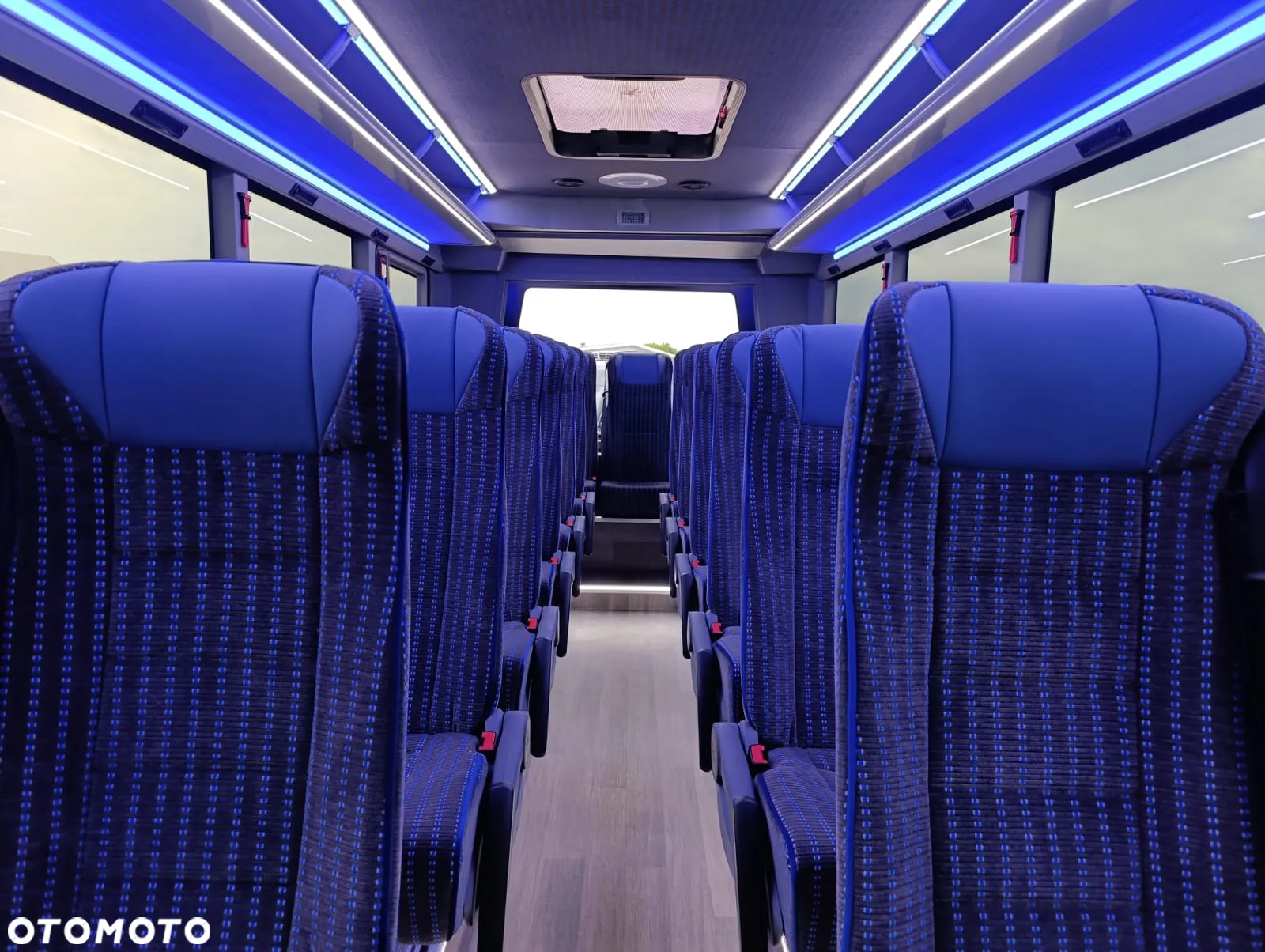 Mercedes-Benz Sprinter 519 - 21