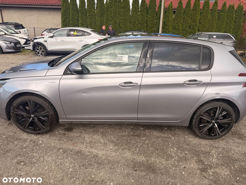 Peugeot 308 1.2 PureTech Allure S&S EAT8 - 9