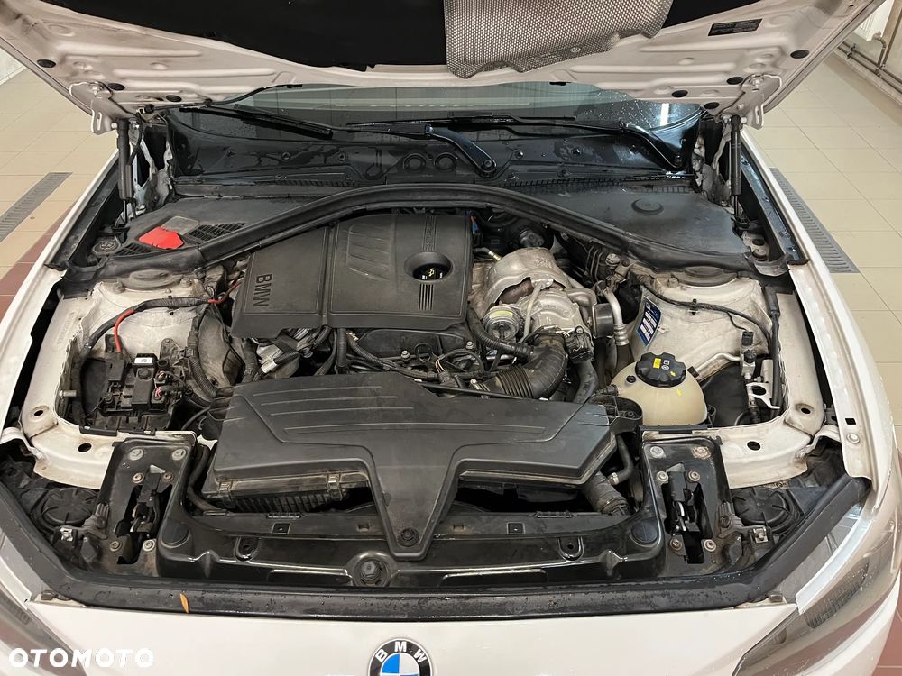 BMW Seria 1 116i Sport Line - 6