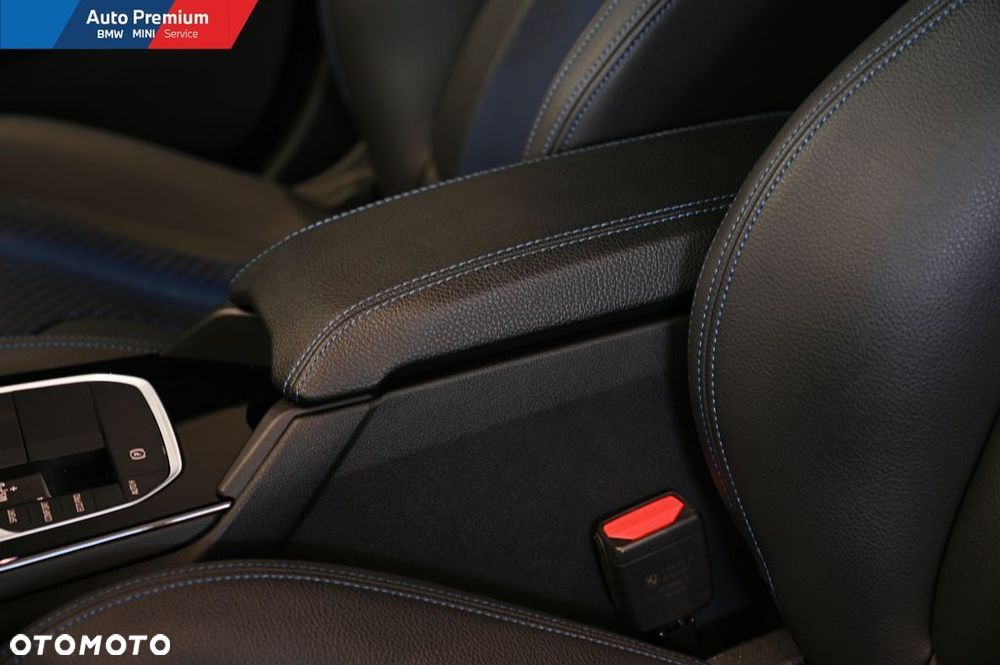 BMW Seria 1 118i M Sport - 8