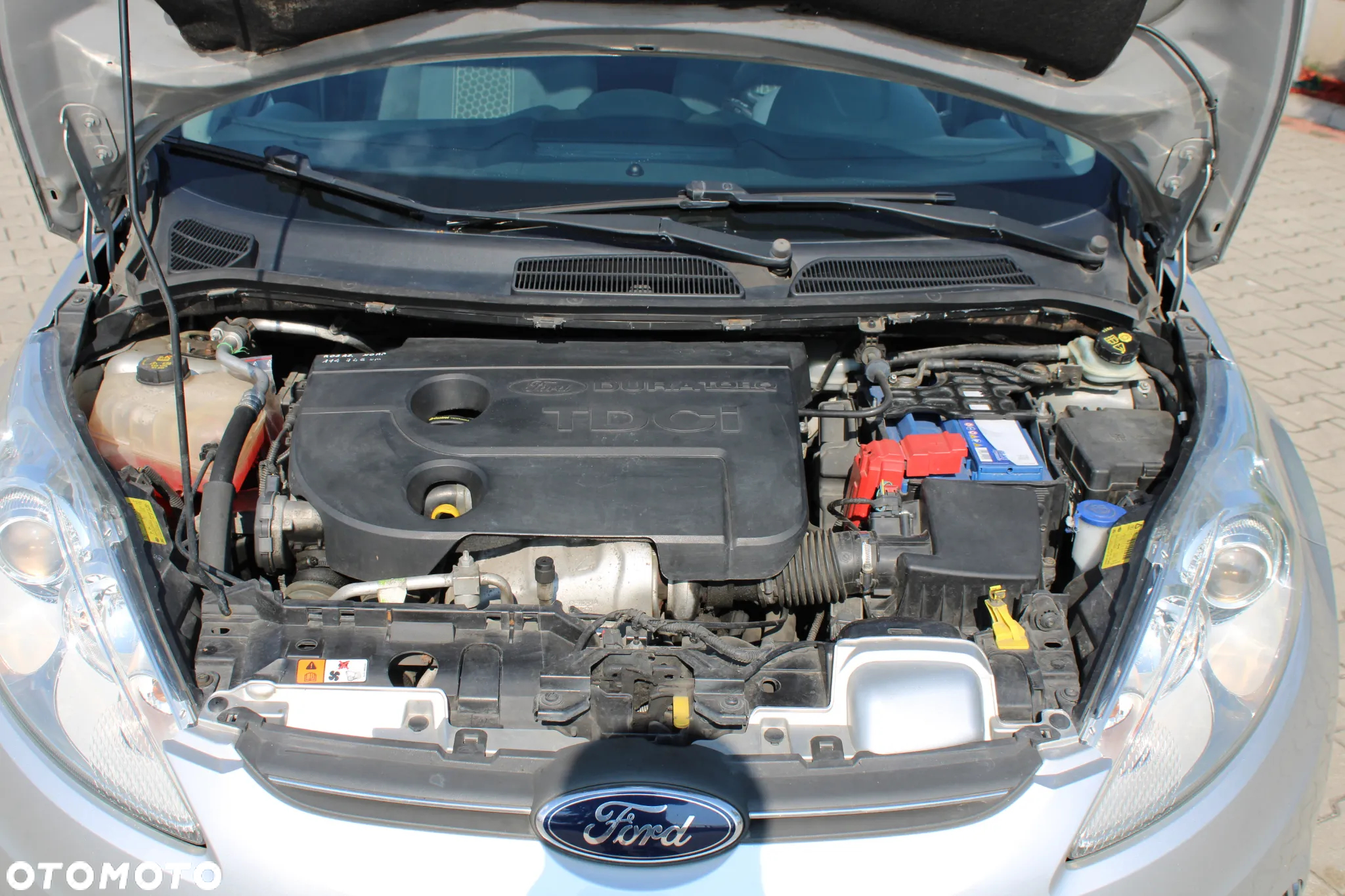 Ford Fiesta 1.6 TDCi DPF Trend - 33