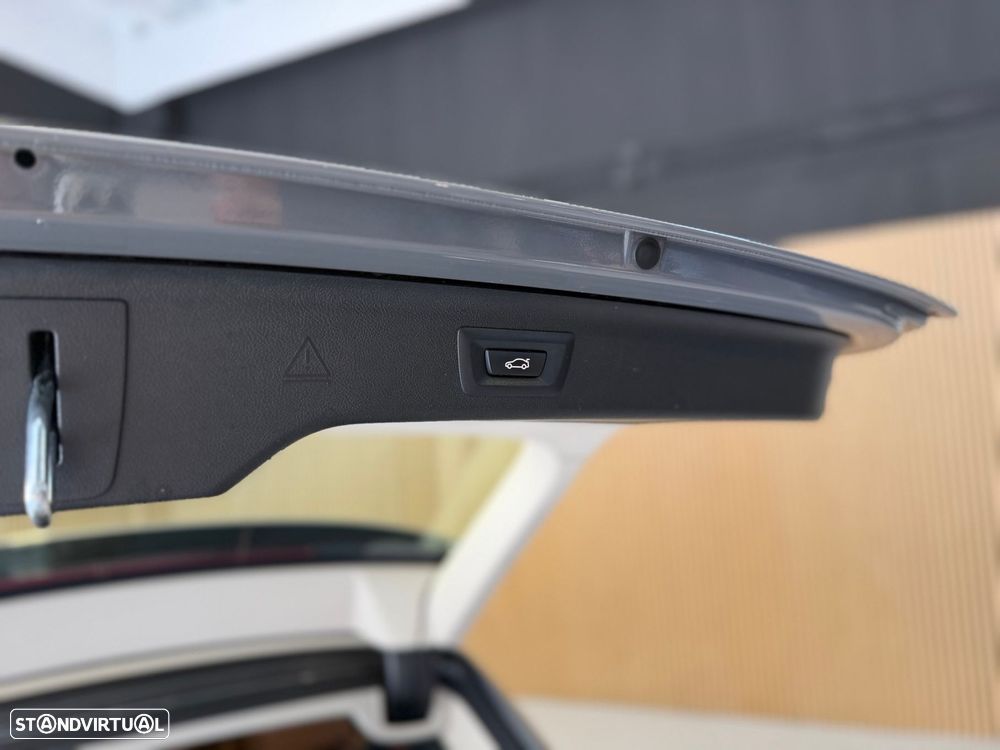 BMW 520 e Aut. Luxury Line - 31