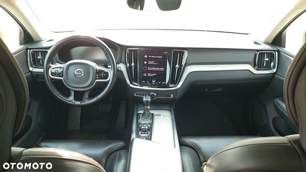 Volvo V60 D4 Inscription - 11