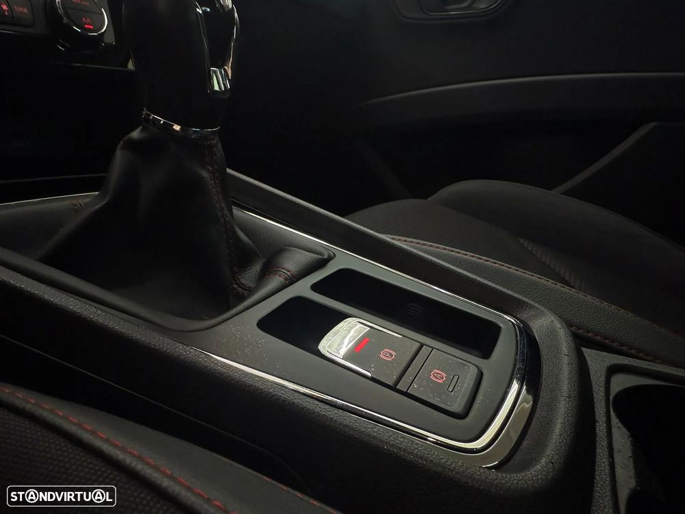 SEAT Leon 1.6 TDI FR S/S - 23
