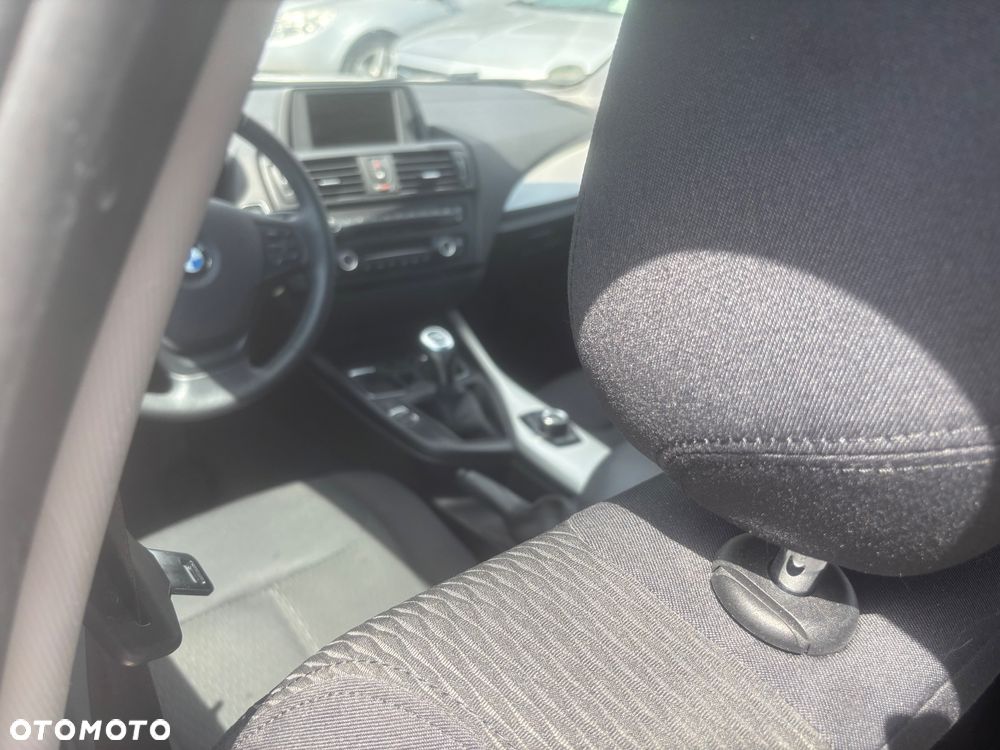 BMW Seria 1 116i Sport Line - 27