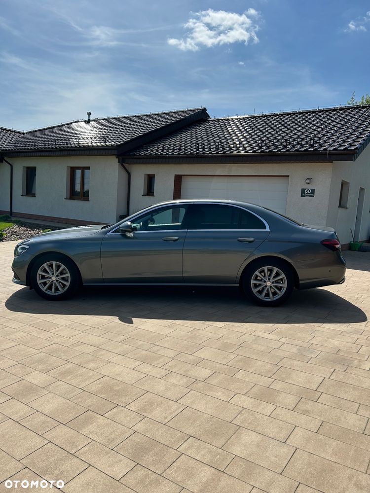 Mercedes-Benz Klasa E 220 d 4-Matic - 2
