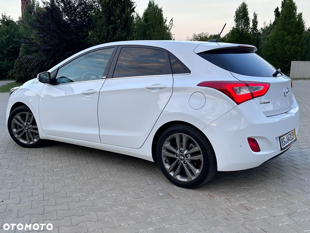 Hyundai i30 blue 1.6 GDI Passion - 3