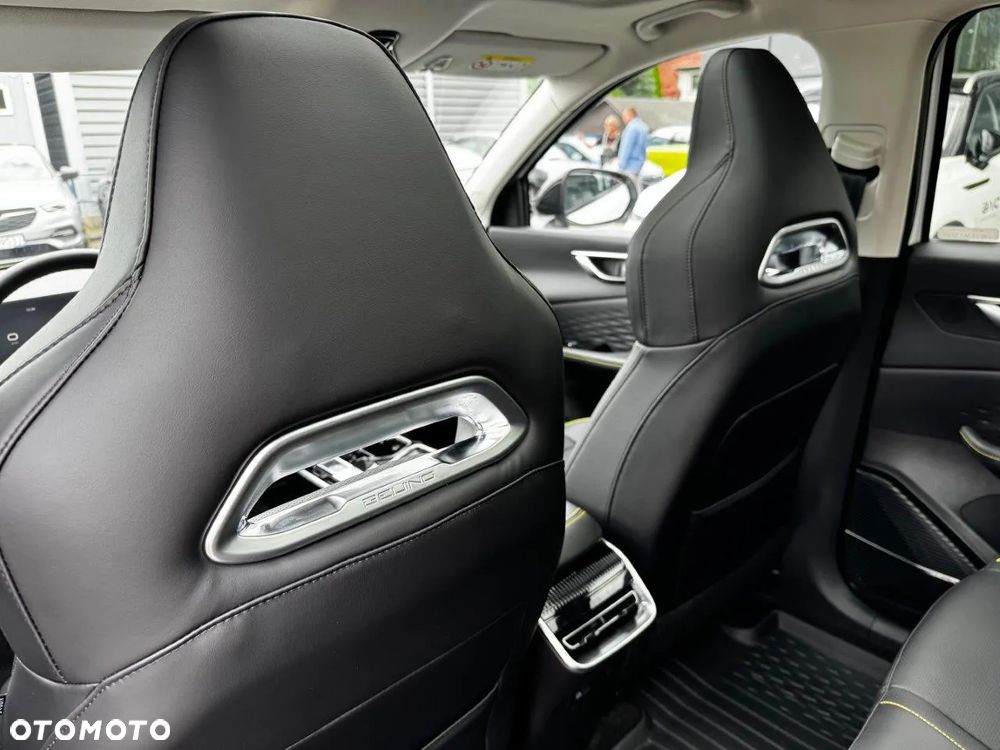 BAIC 5 1.5T Comfort DCT - 15