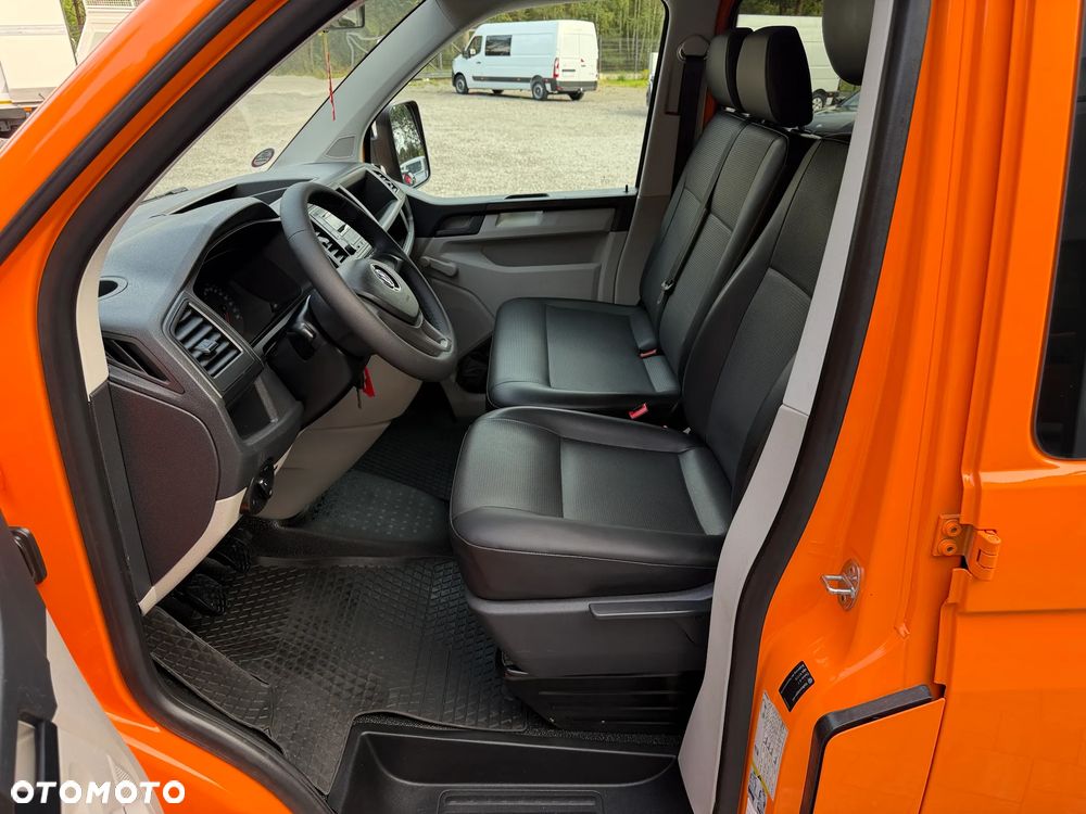 Volkswagen Transporter T6 Doka 6 osób / Oryginalny stan / Serwis tylko w Aso / Stan jak nowego / Fv23% - 25