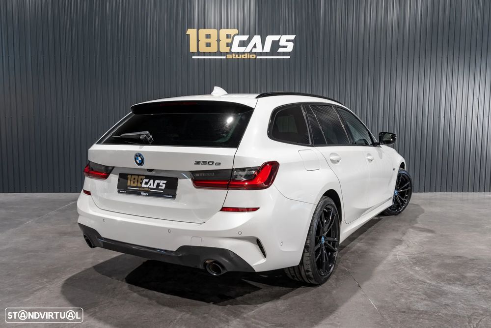 BMW 330 e Touring Pack M Auto - 50