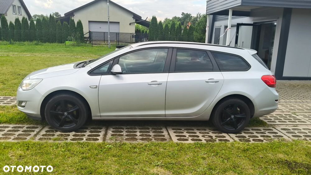 Opel Astra 1.6 Edition Sport - 2