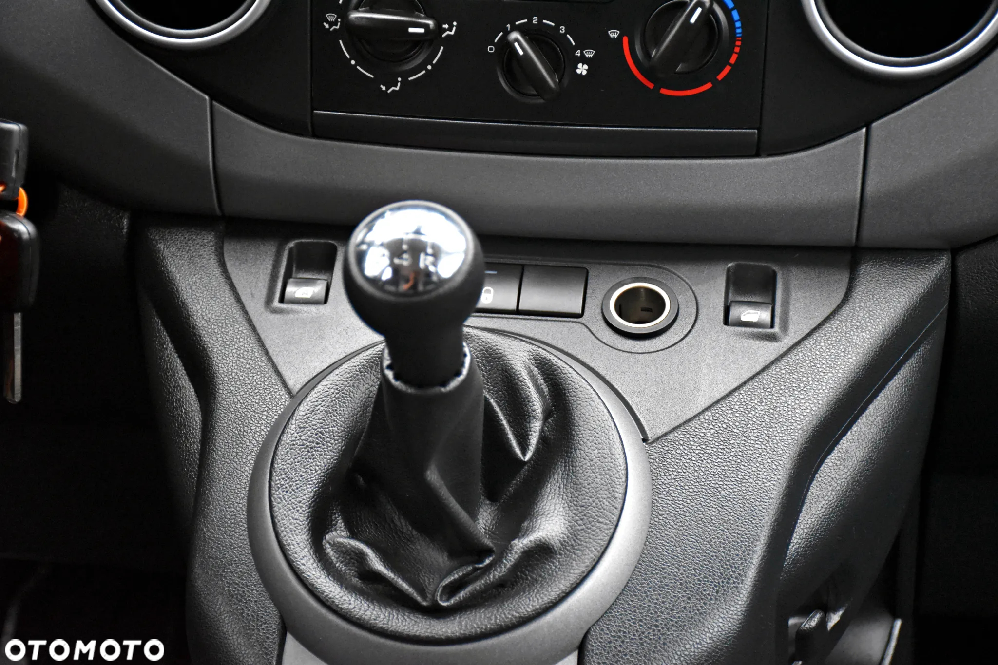 Citroën Berlingo Multispace BlueHDi 100 FEEL - 36