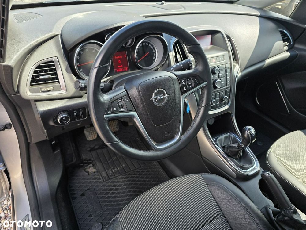 Opel Astra - 22