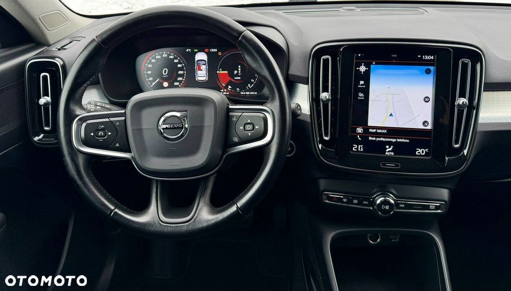 Volvo XC 40 T5 Twin Engine DKG Momentum Pro - 14