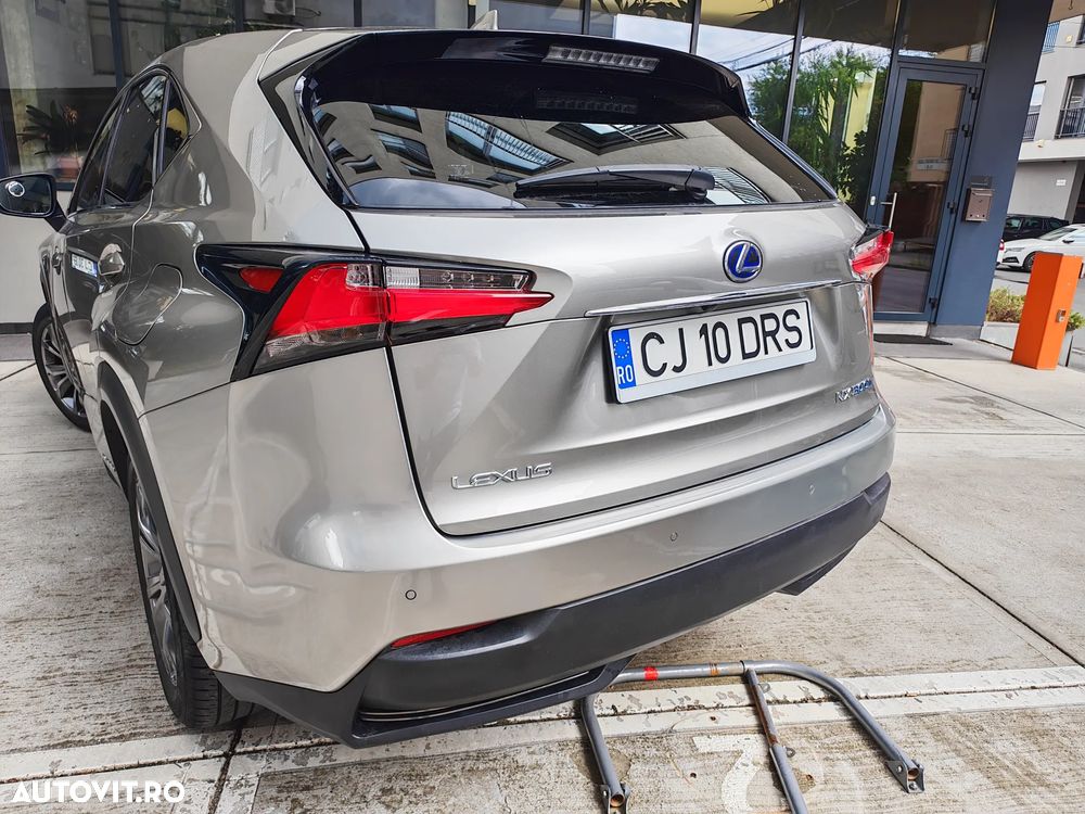Lexus Seria NX 300h AWD F Sport - 4