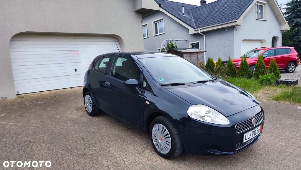 Fiat Grande Punto 1.4 8V Dualogic Active - 23