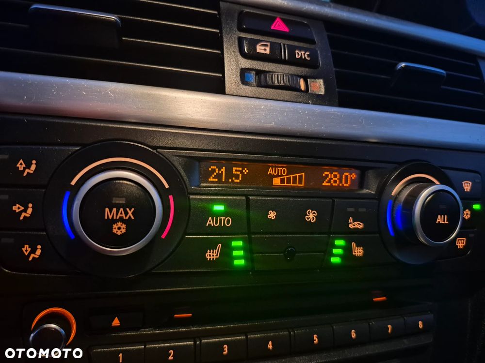 BMW Seria 3 318i Edition Exclusive - 11