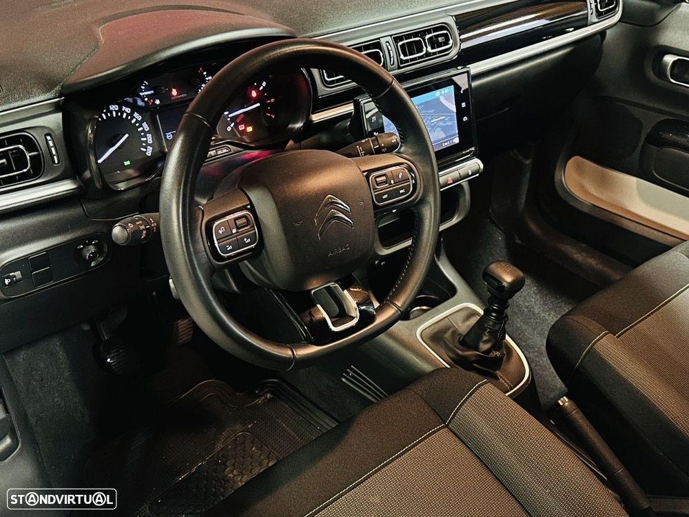 Citroën C3 1.2 PureTech Shine Pack - 5
