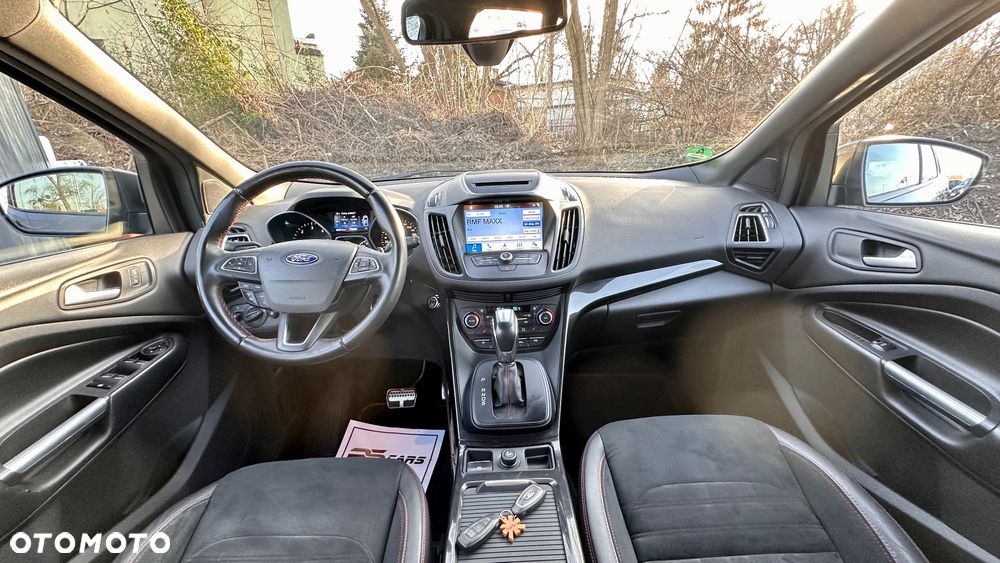 Ford Kuga 2.0 TDCi 4x4 ST-Line - 20