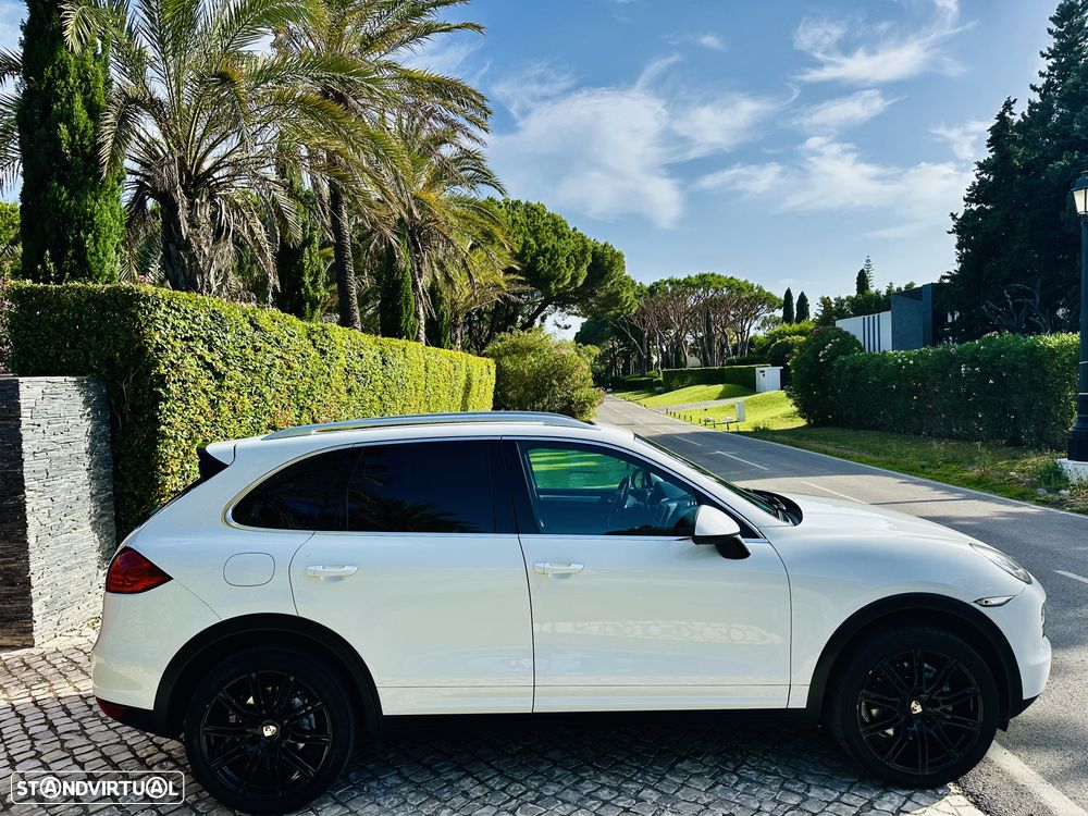 Porsche Cayenne S - 12