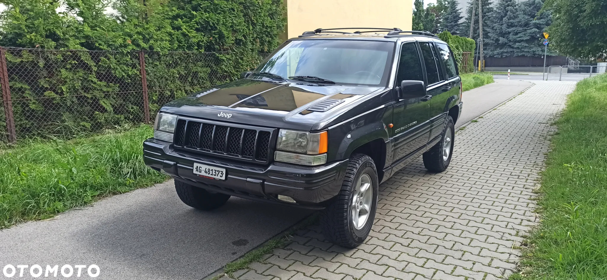 Jeep Grand Cherokee 5.9 Limited - 25