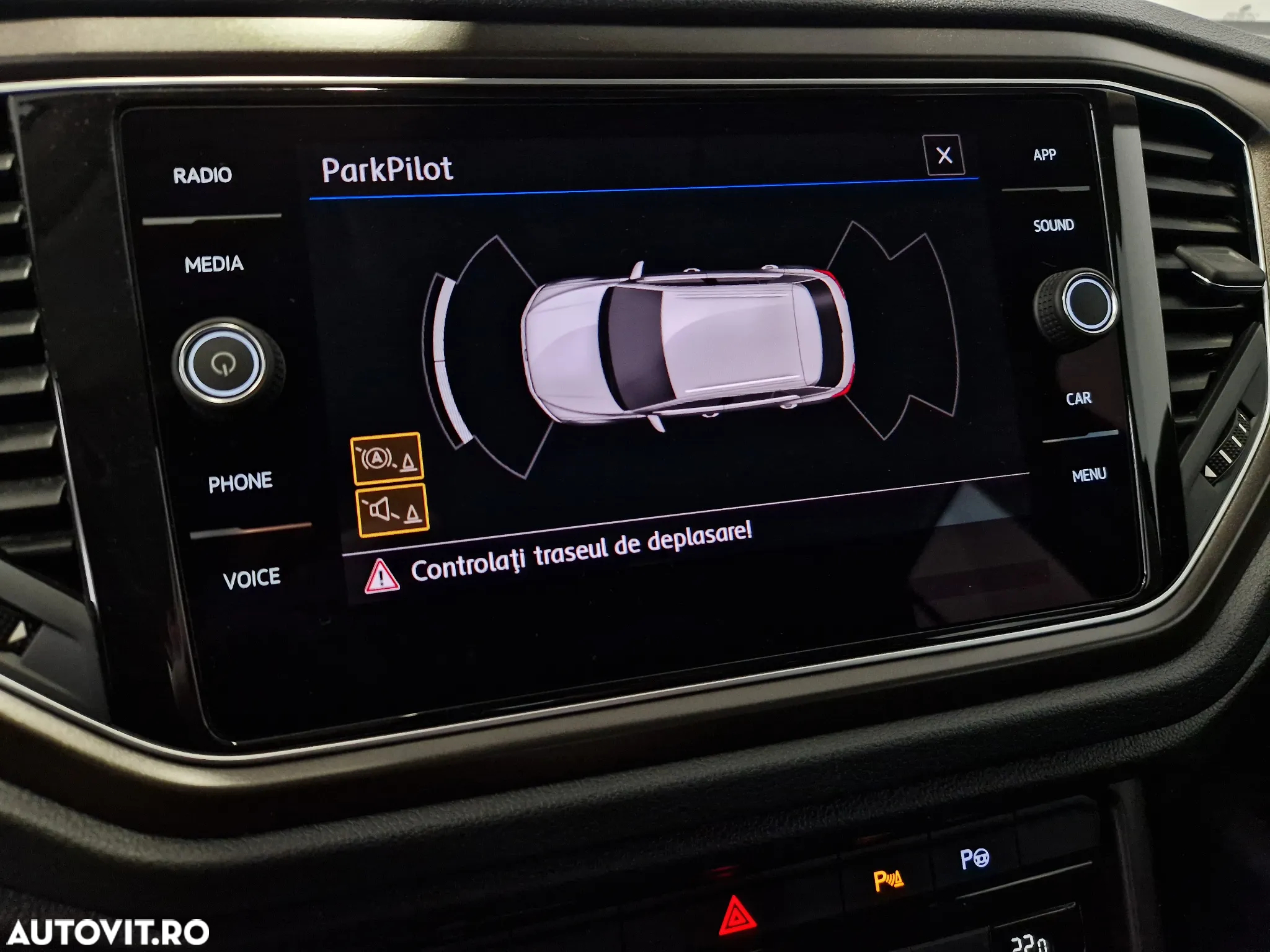 Volkswagen T-ROC 1.0 TSI Design - 23