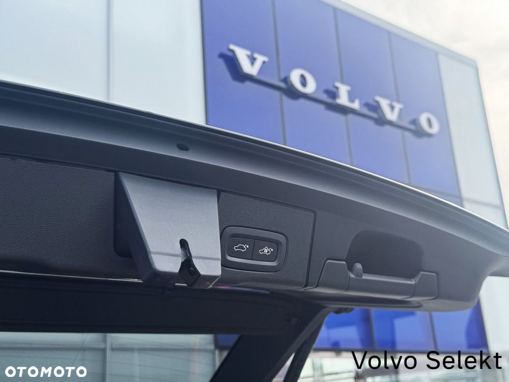 Volvo XC 60 - 32