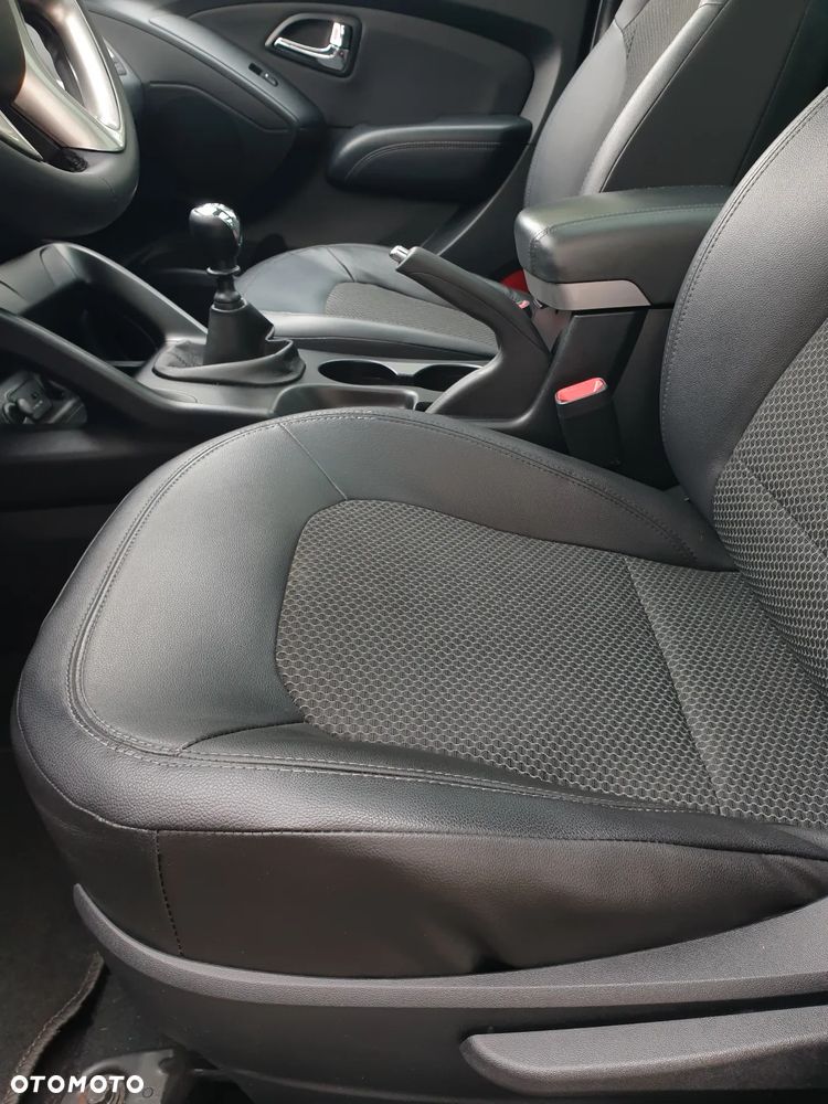 Hyundai ix35 1.6 2WD blue Comfort - 24
