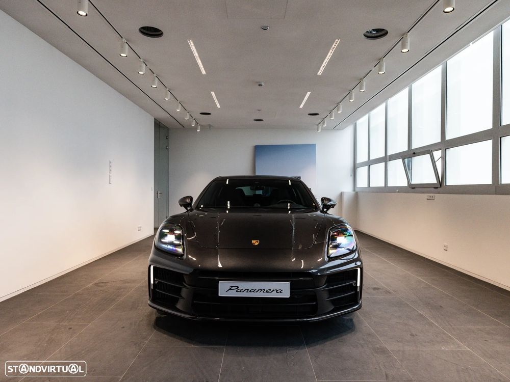 Porsche Panamera - 11