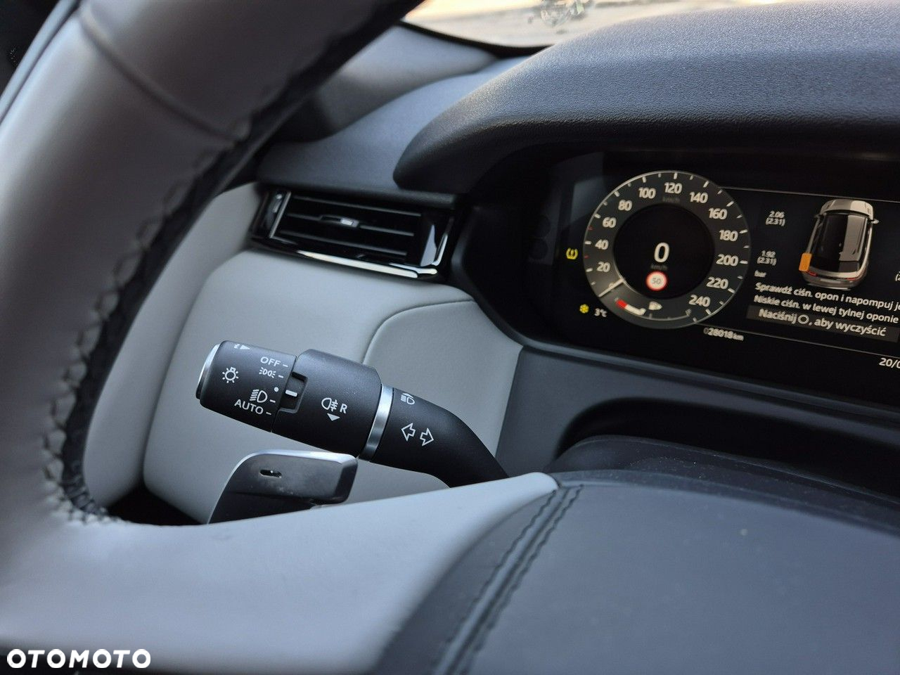 Land Rover Range Rover Velar - 24