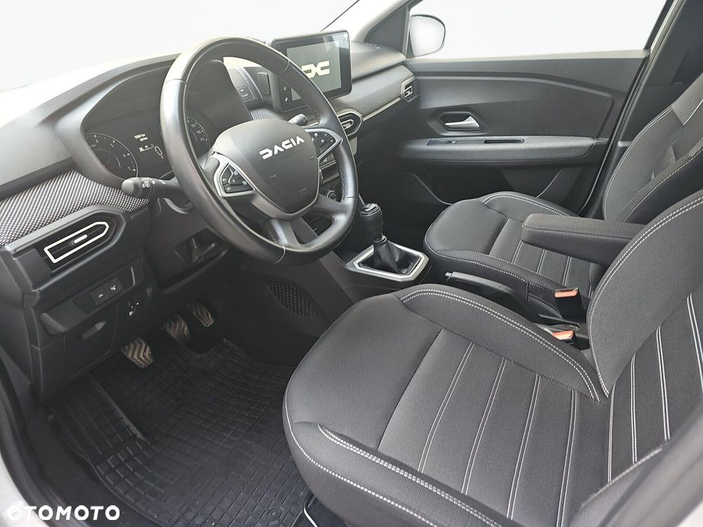 Dacia Sandero - 12