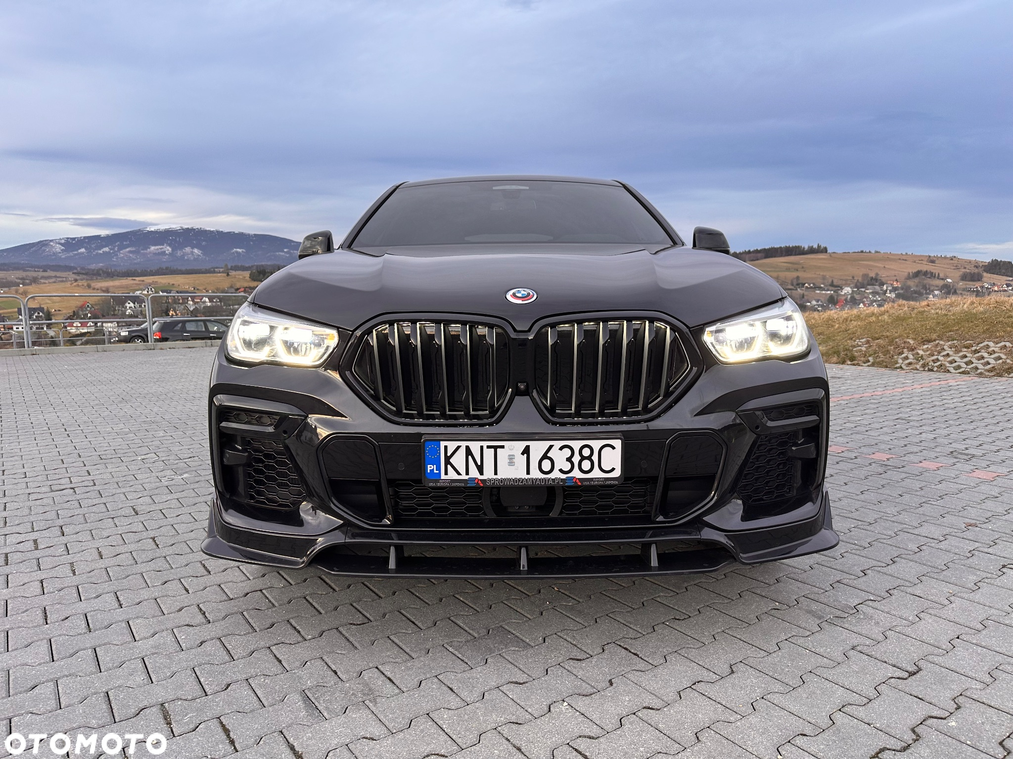 BMW X6 M50i - 6
