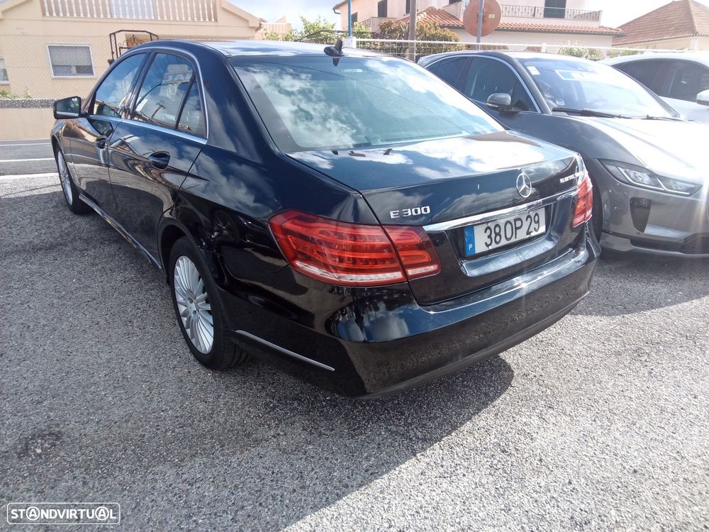 Mercedes-Benz E 300 Bluetec Hybrid Elegance - 6