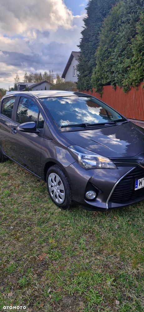 Toyota Yaris 1.33 Premium EU6 - 9