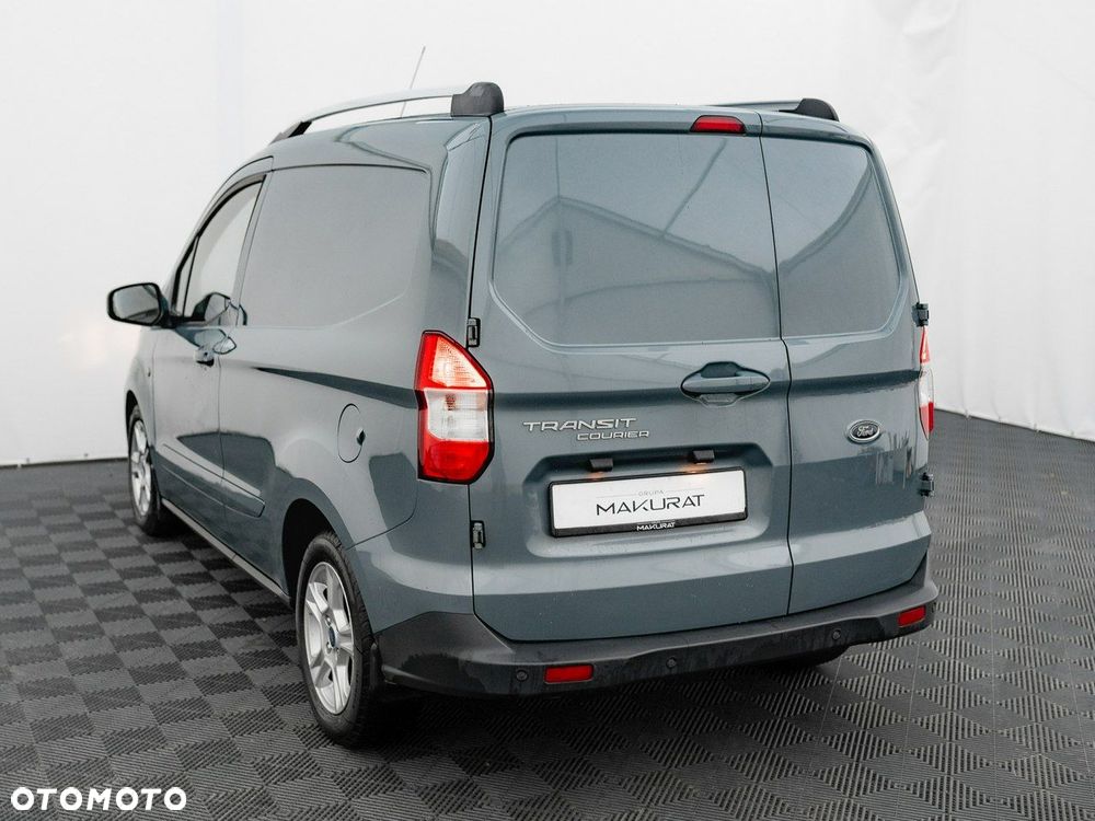 Ford Transit Courier - 5