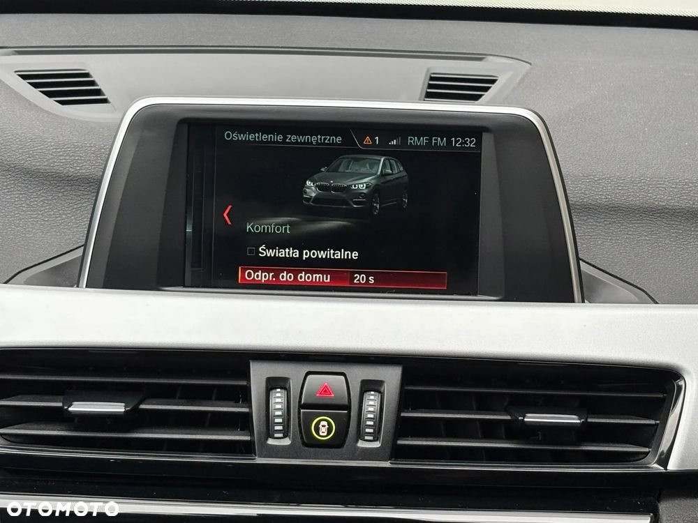 BMW X1 sDrive18i Advantage - 19