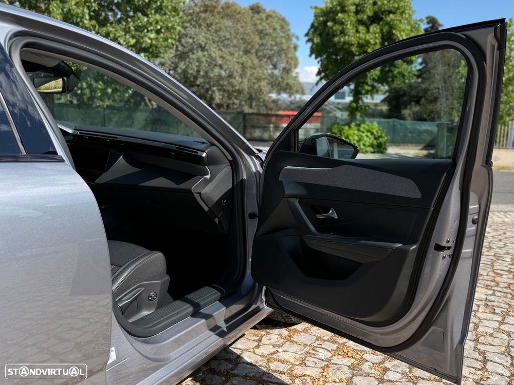 Peugeot 308 SW 1.6 Hybrid Allure e-EAT8 - 40