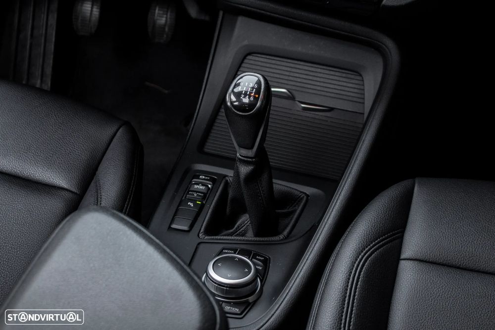 BMW X1 16 d sDrive Advantage - 40