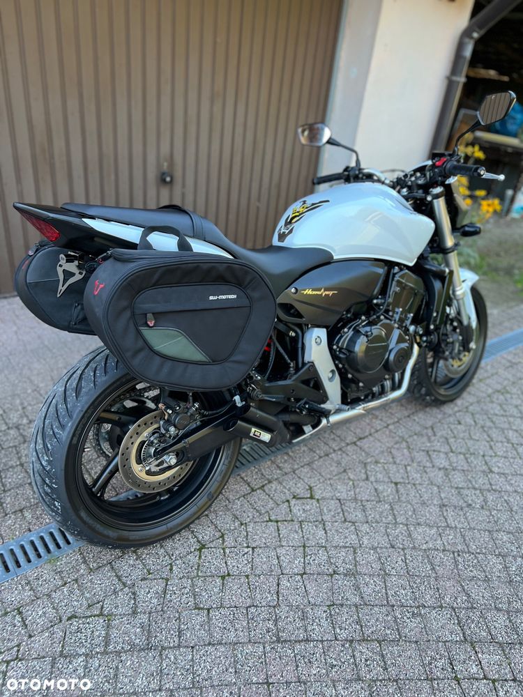 Honda Hornet - 4