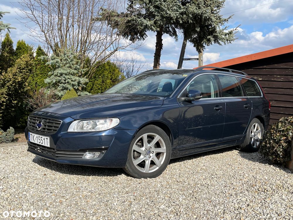 Volvo V70 D2 Black Edition - 3