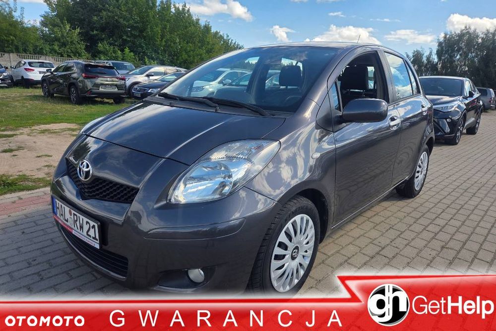 Toyota Yaris - 1
