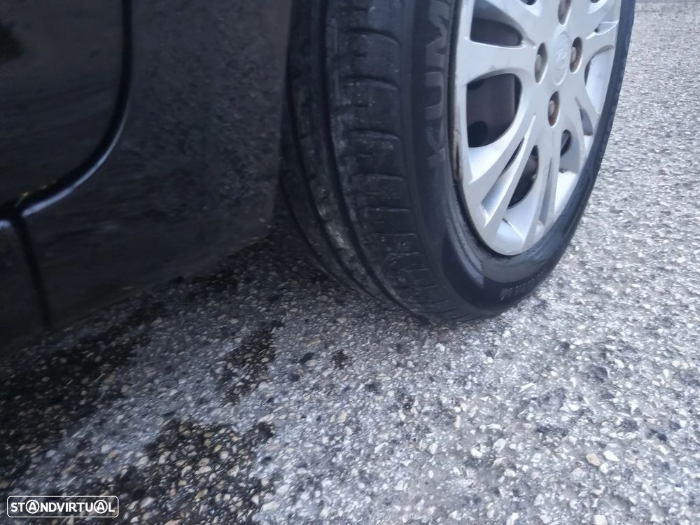 Hyundai i20 1.2 Comfort ESP - 32