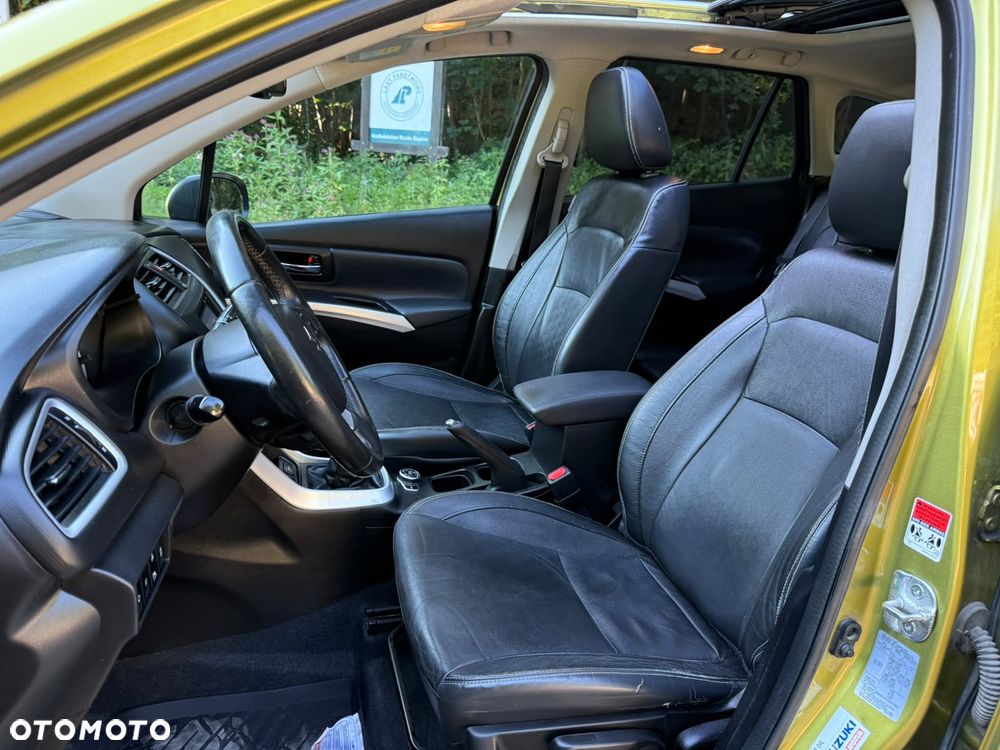 Suzuki SX4 S-Cross 1.6 DDiS Allgrip Comfort+ - 12