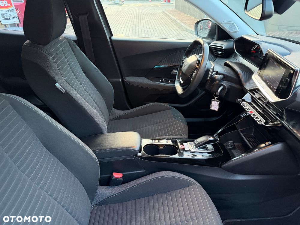 Peugeot 2008 1.2 PureTech Allure S&S EAT8 - 7