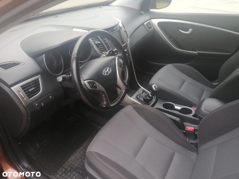 Hyundai i30 1.4 Comfort - 7